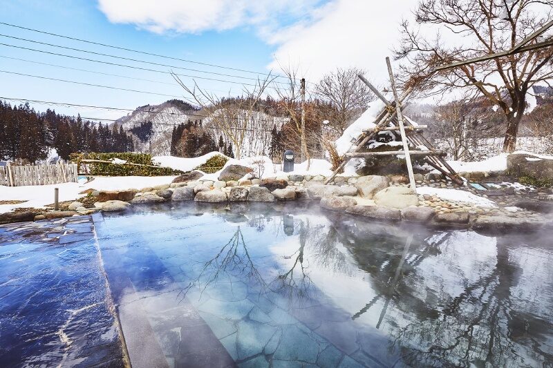 奧おおえ 柳川温泉　山形の冬の風景